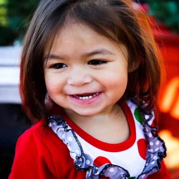 ~Handmade Designs~ Meet your Posher, Serena - Picture 5 of 8